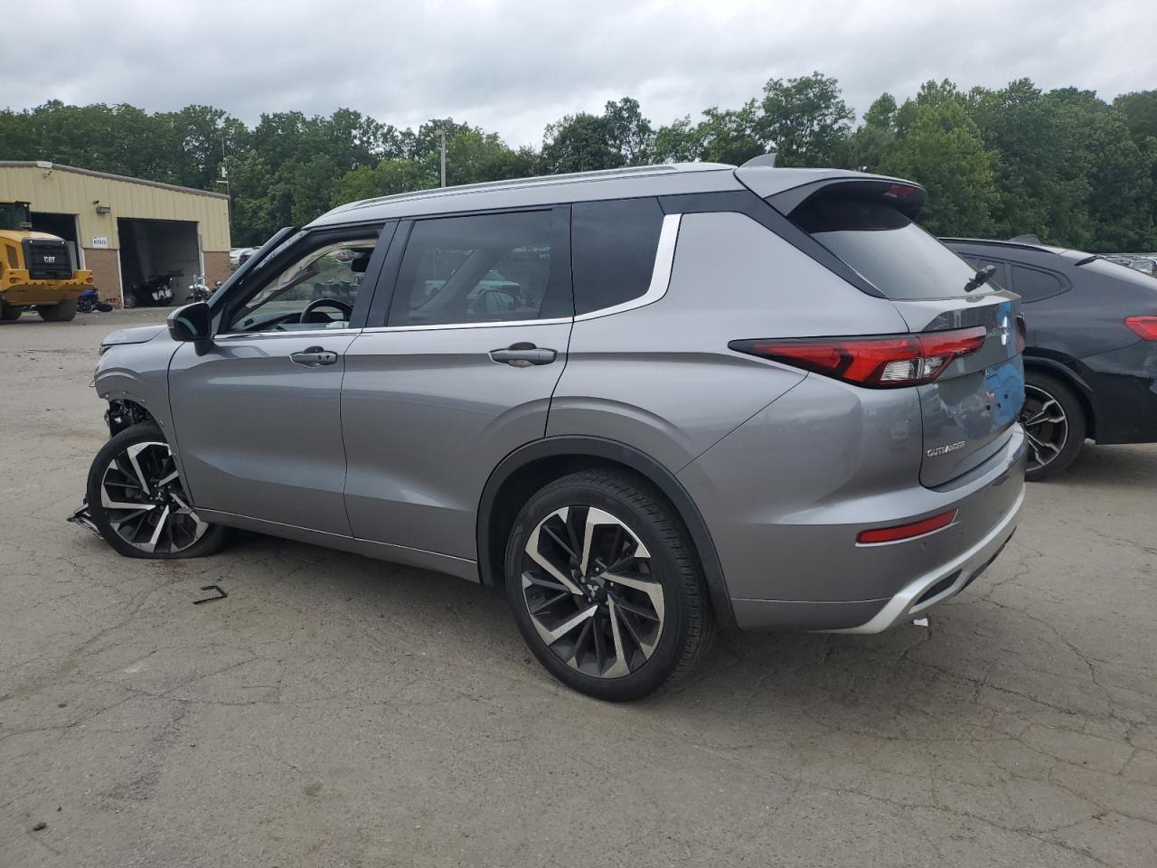 2022 MITSUBISHI outlander