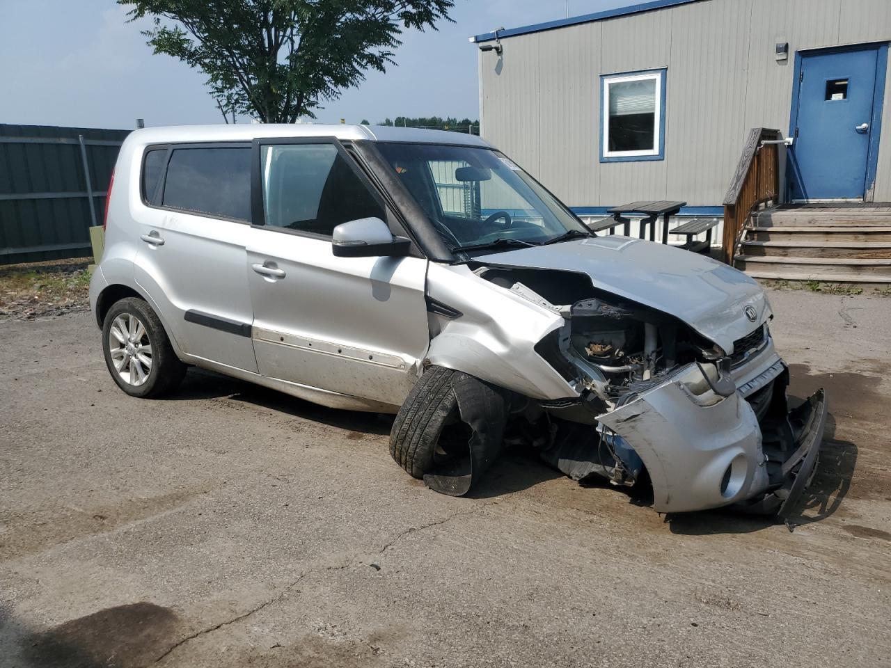 2013 KIA SOUL