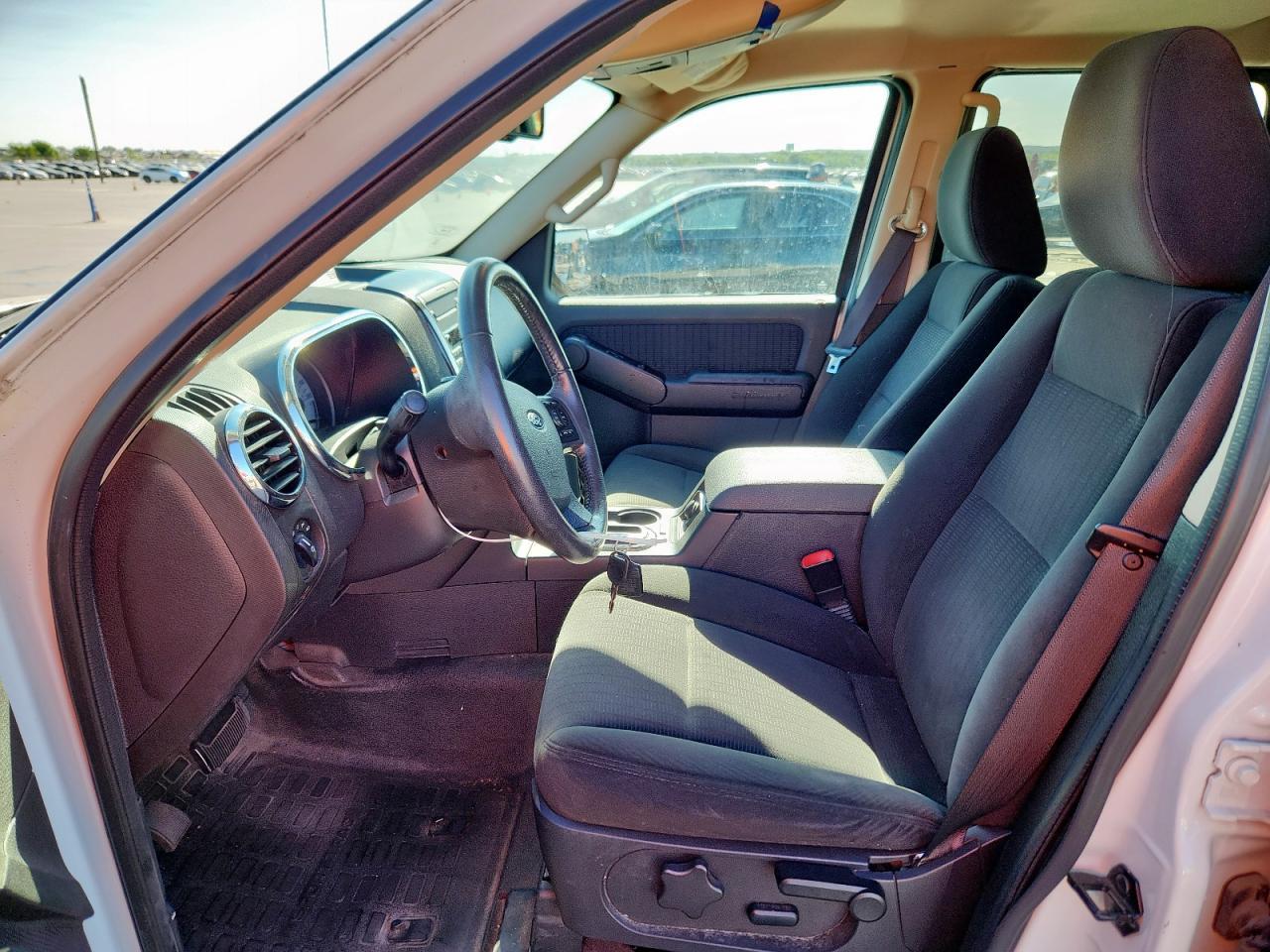 2010 FORD Explorer Sport Trac