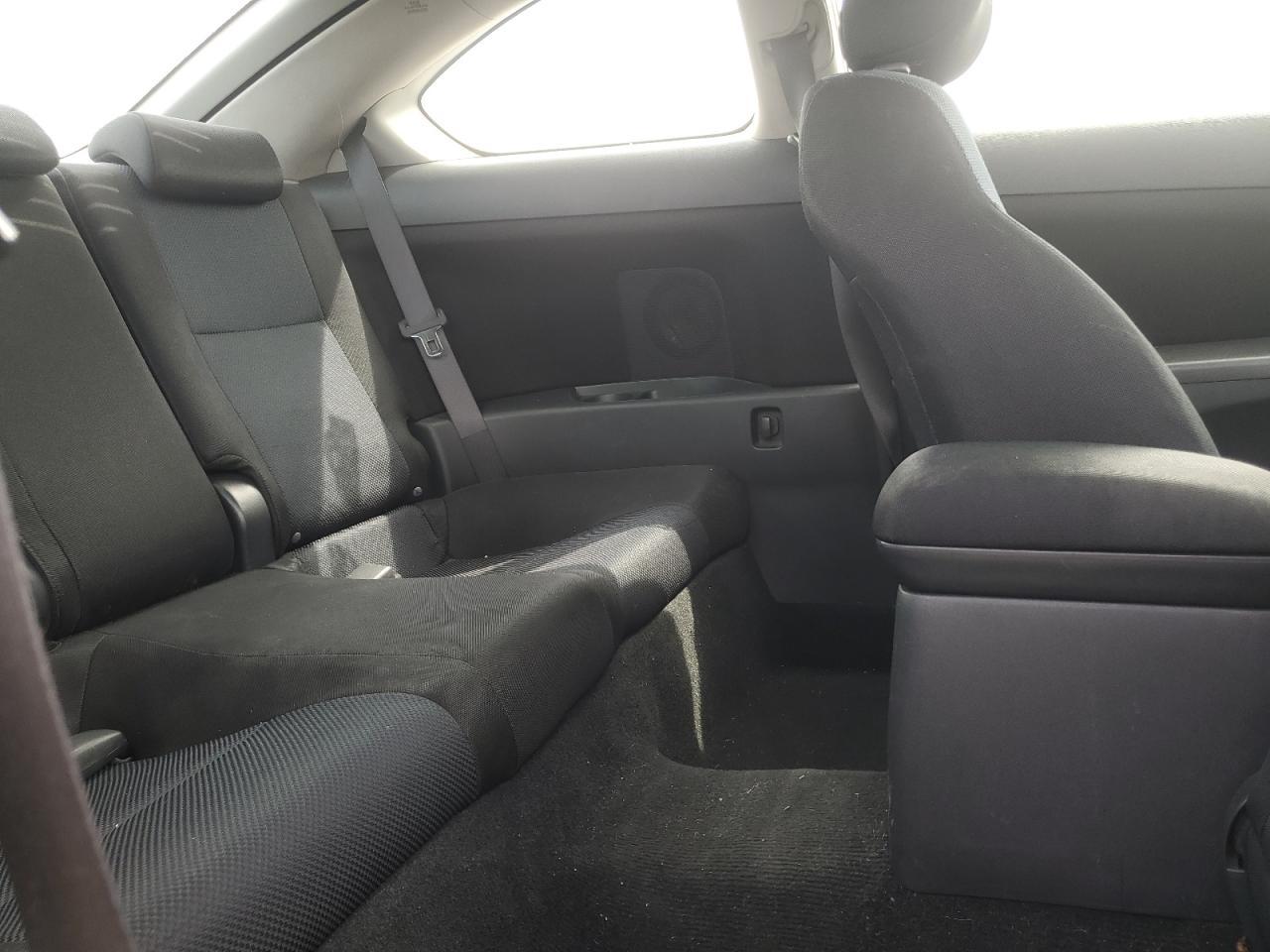 2010 TOYOTA SCION