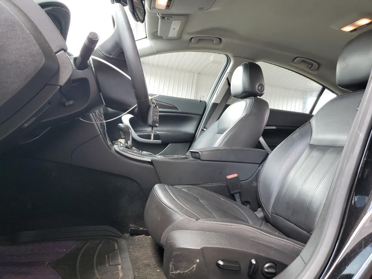 2017 BUICK Regal