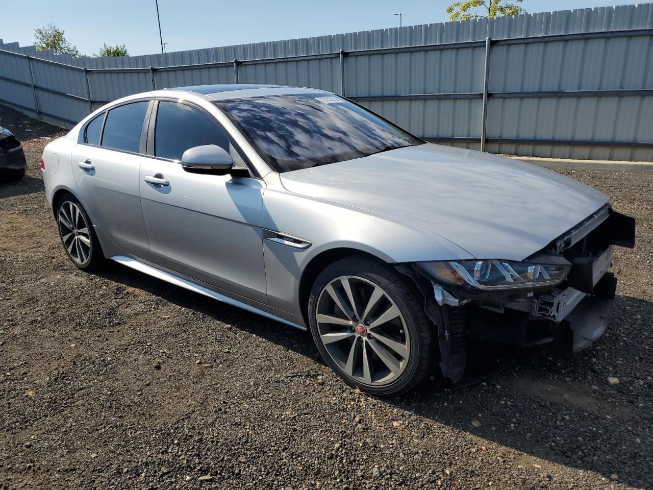 2017 JAGUAR XE