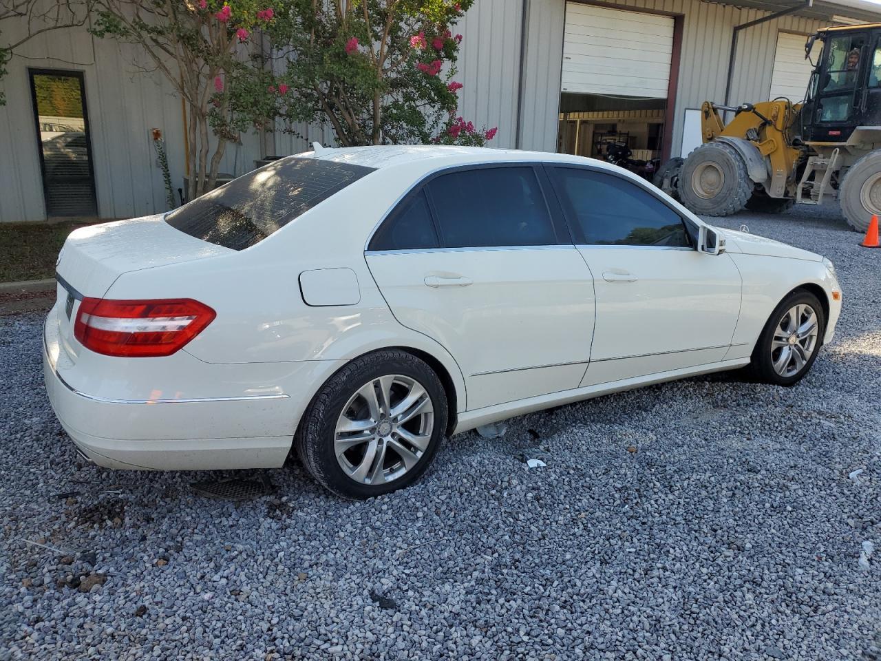 2011 MERCEDES-BENZ E-Class