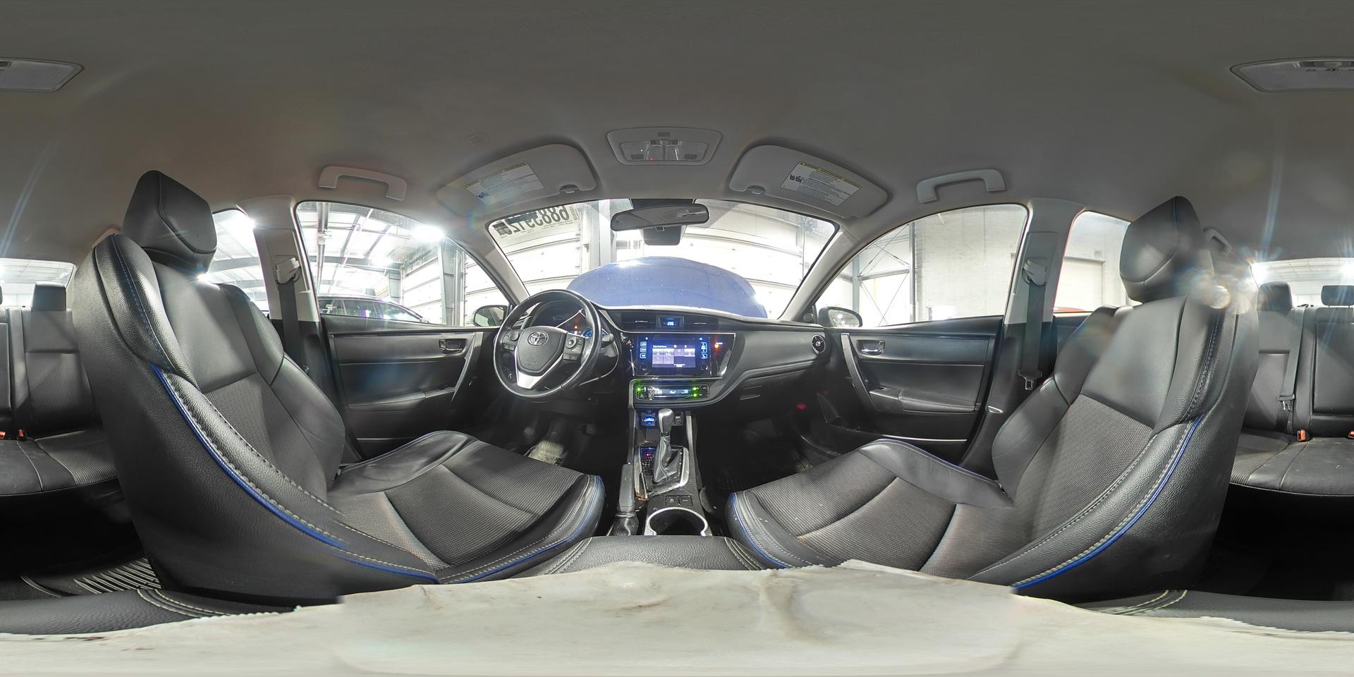 2018 TOYOTA COROLLA