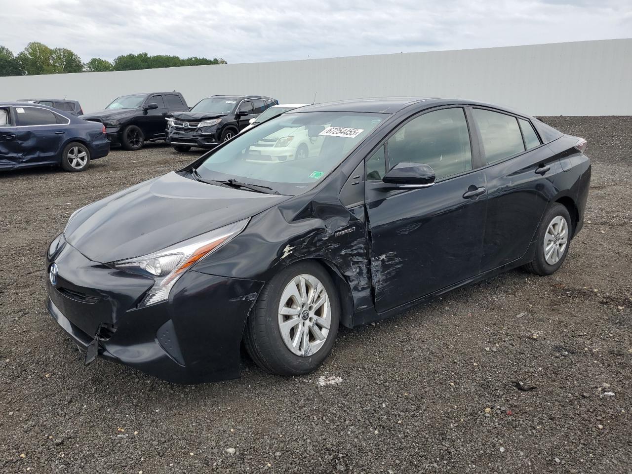 2016 TOYOTA PRIUS