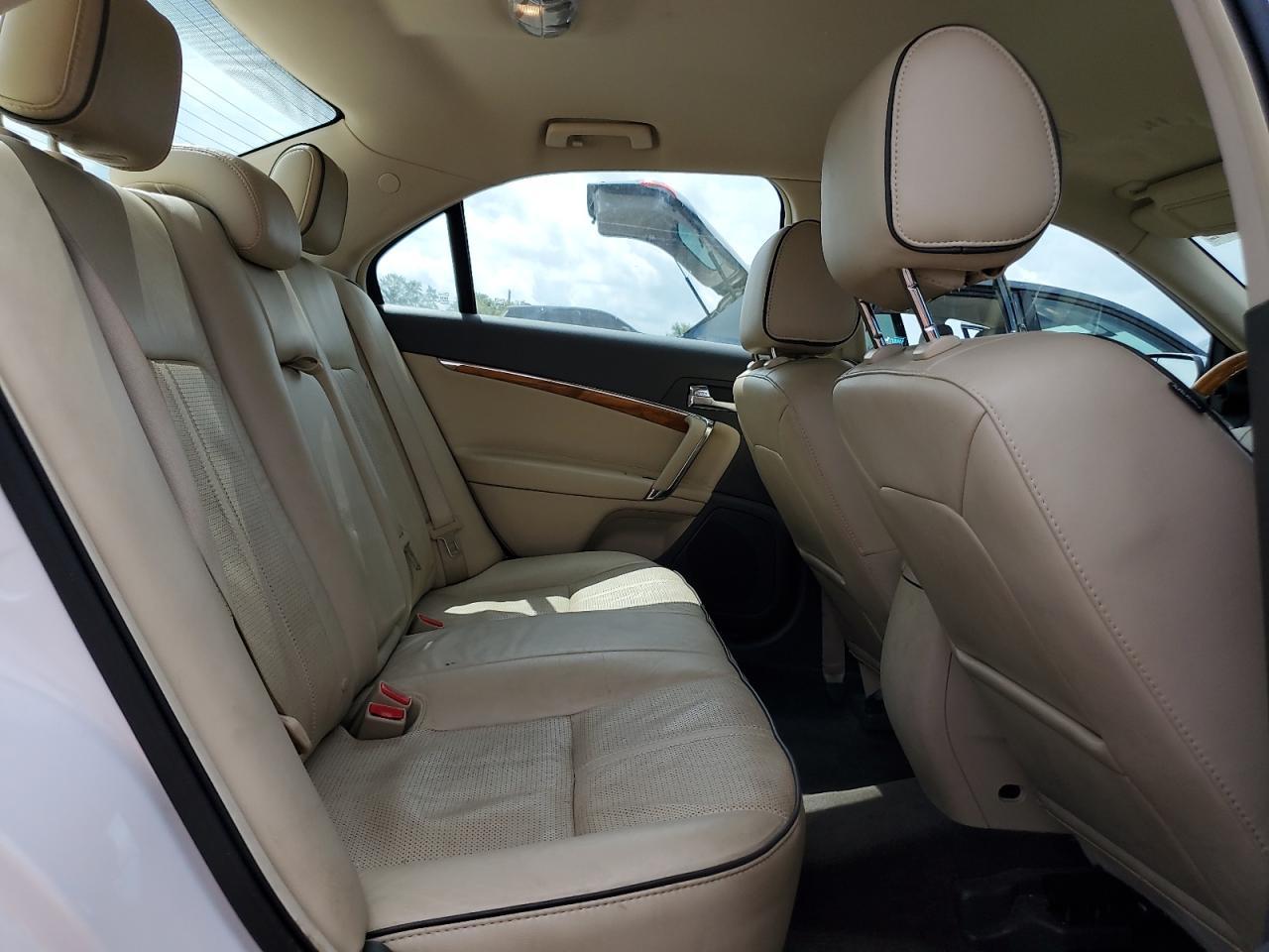 2012 LINCOLN MKZ