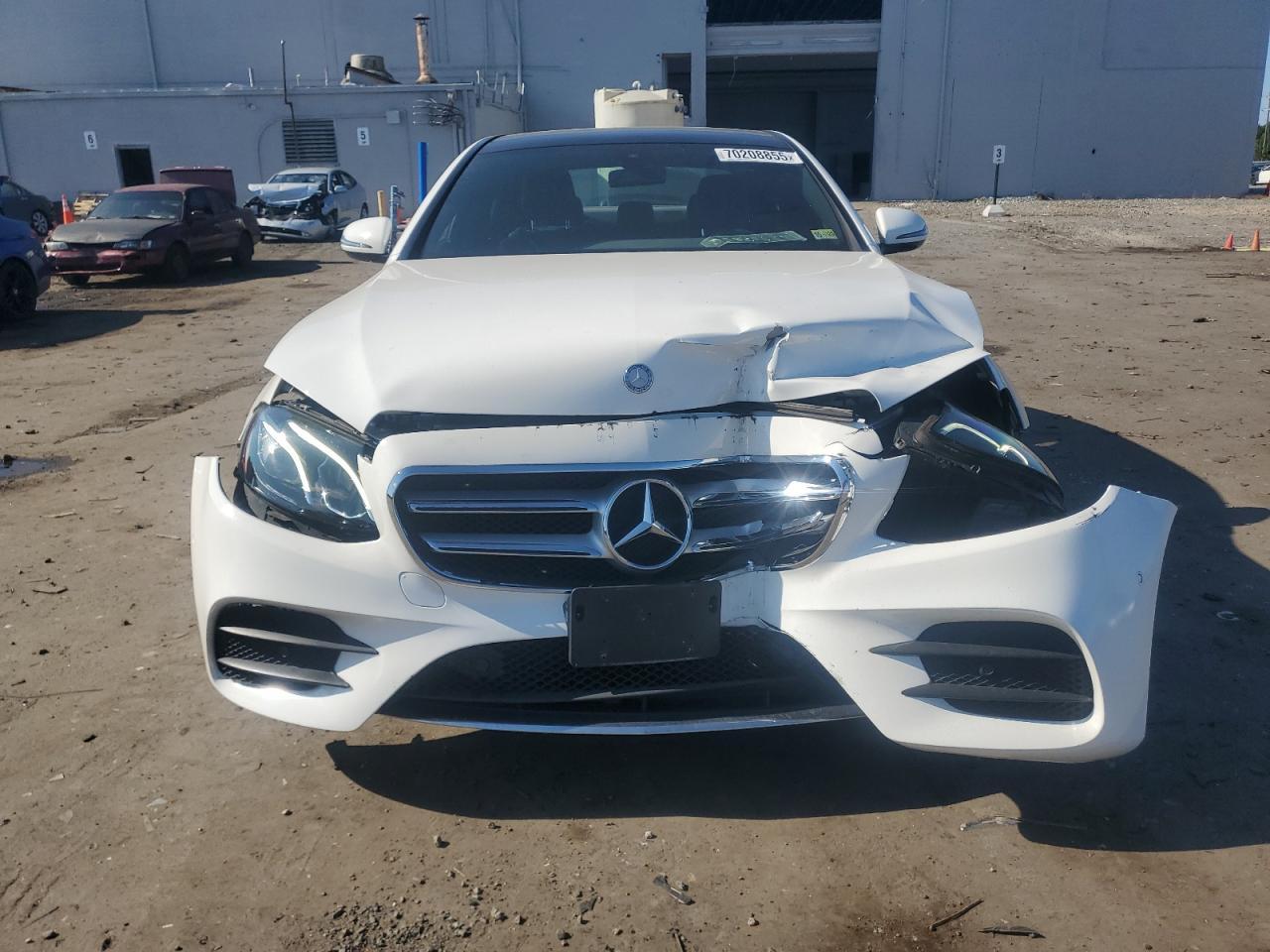 2017 MERCEDES-BENZ E-Class