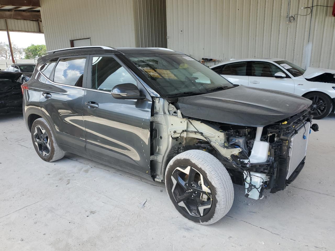 2025 KIA SELTOS