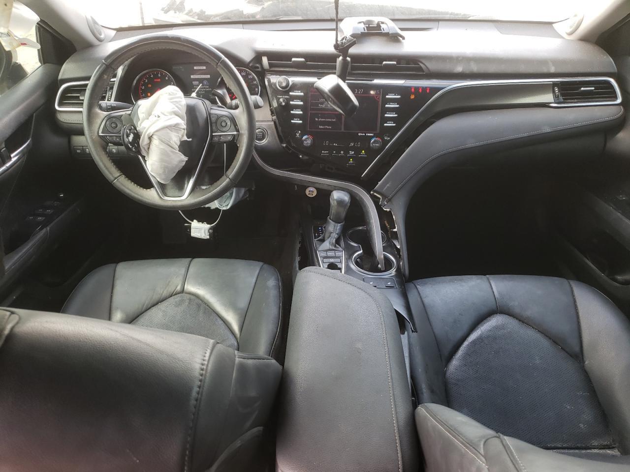 2018 TOYOTA CAMRY