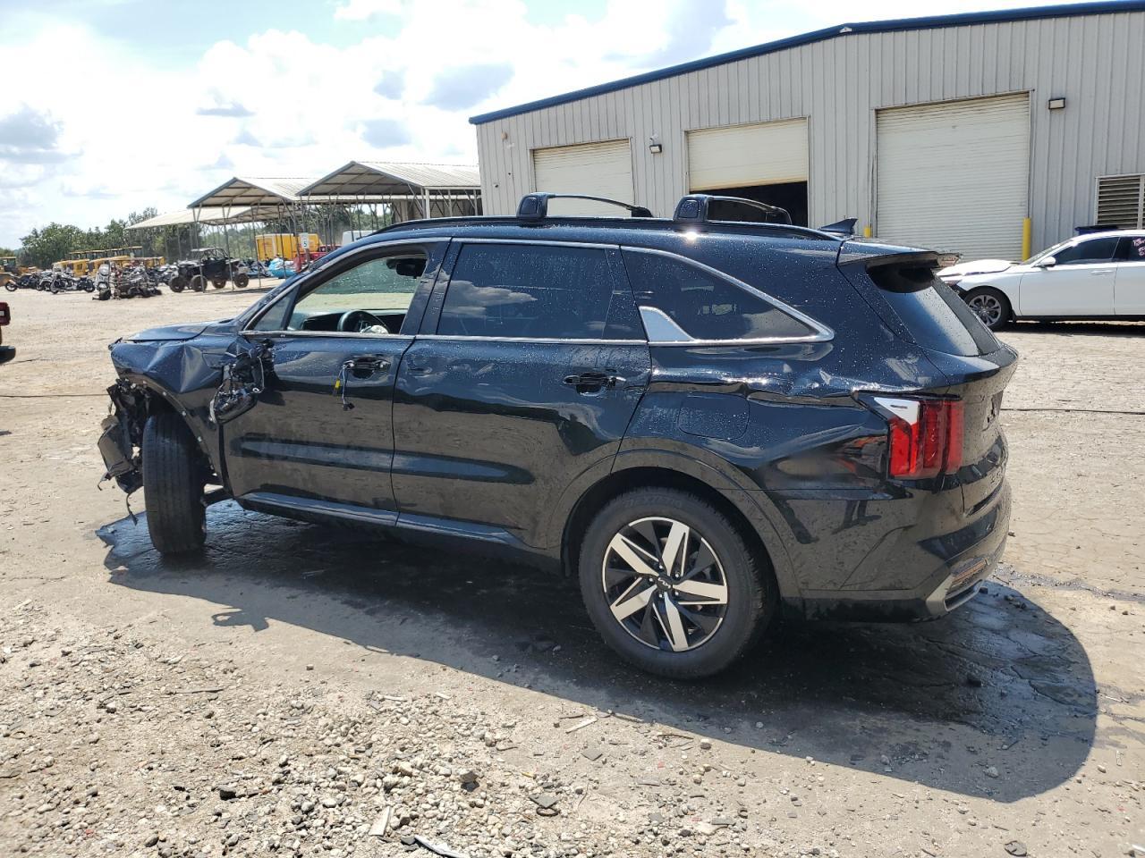 2022 KIA SORENTO
