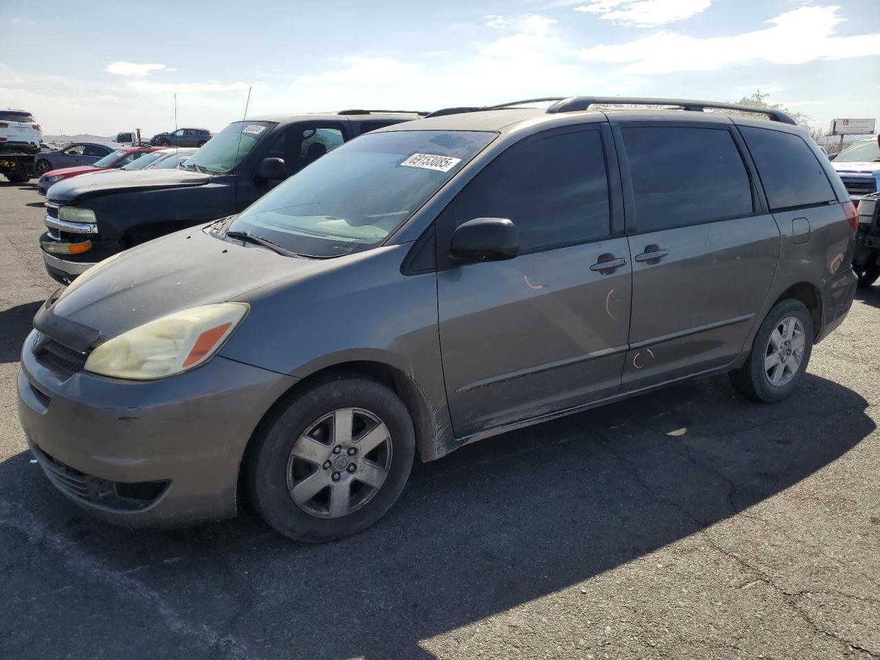 2005 TOYOTA SIENNA