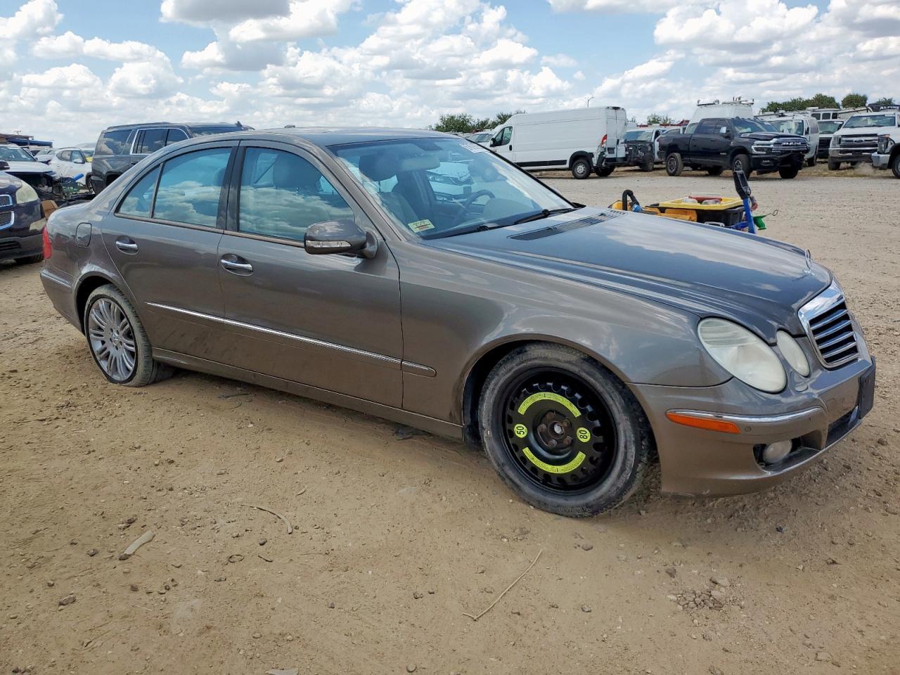 2008 MERCEDES-BENZ E-Class