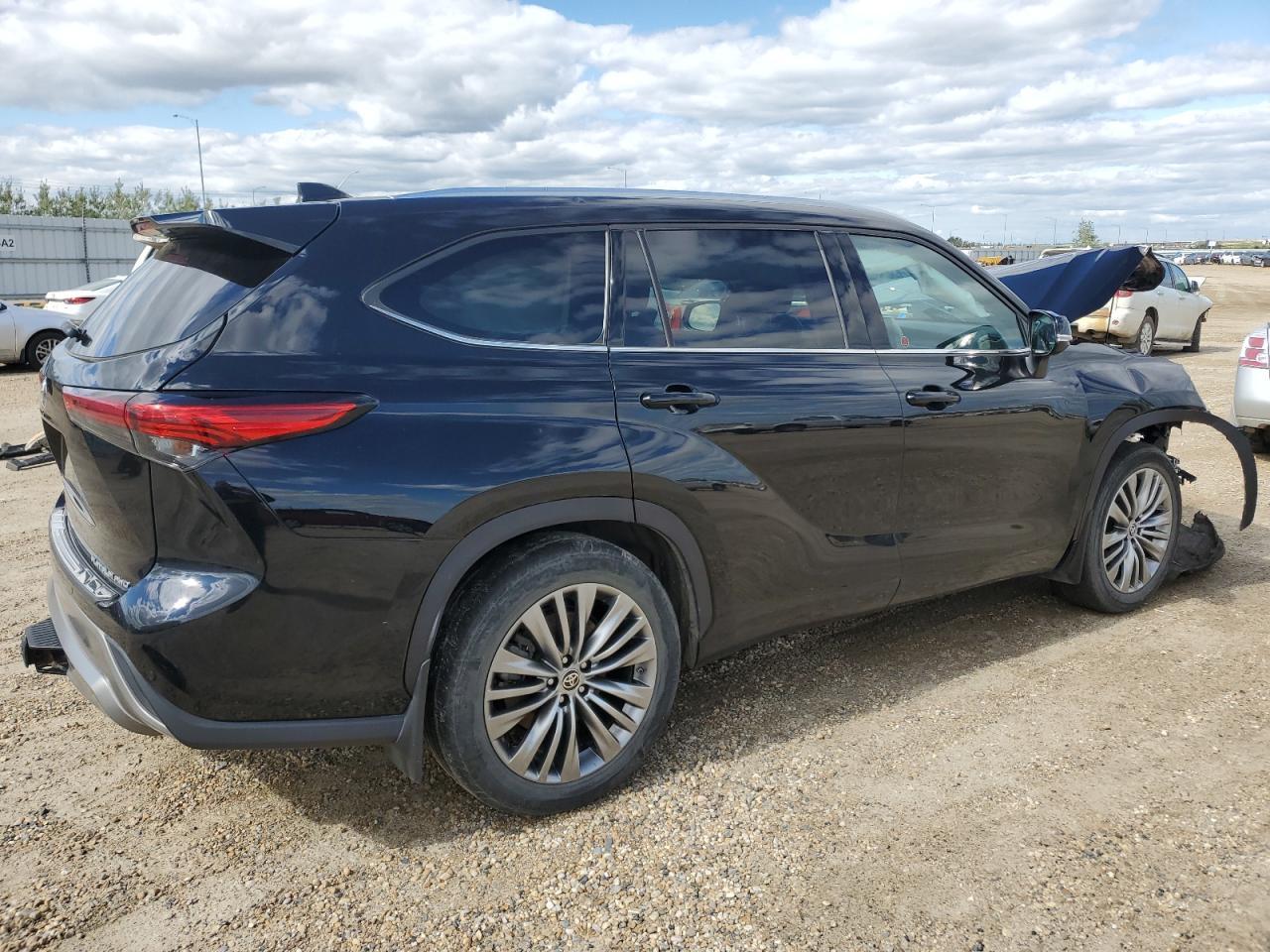 2021 TOYOTA HIGHLANDER