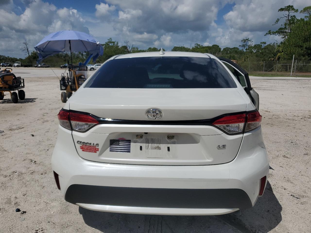 2021 TOYOTA COROLLA