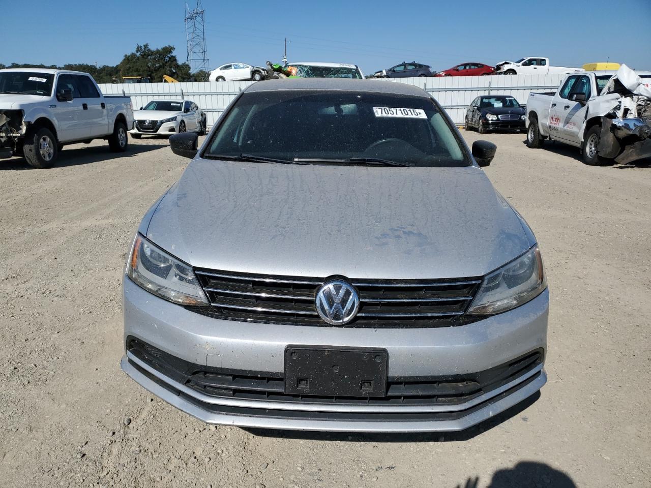 2016 VOLKSWAGEN JETTA