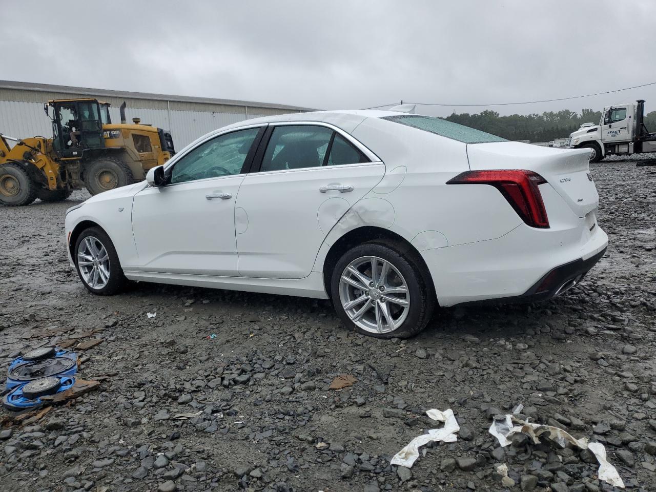 2022 CADILLAC CT4