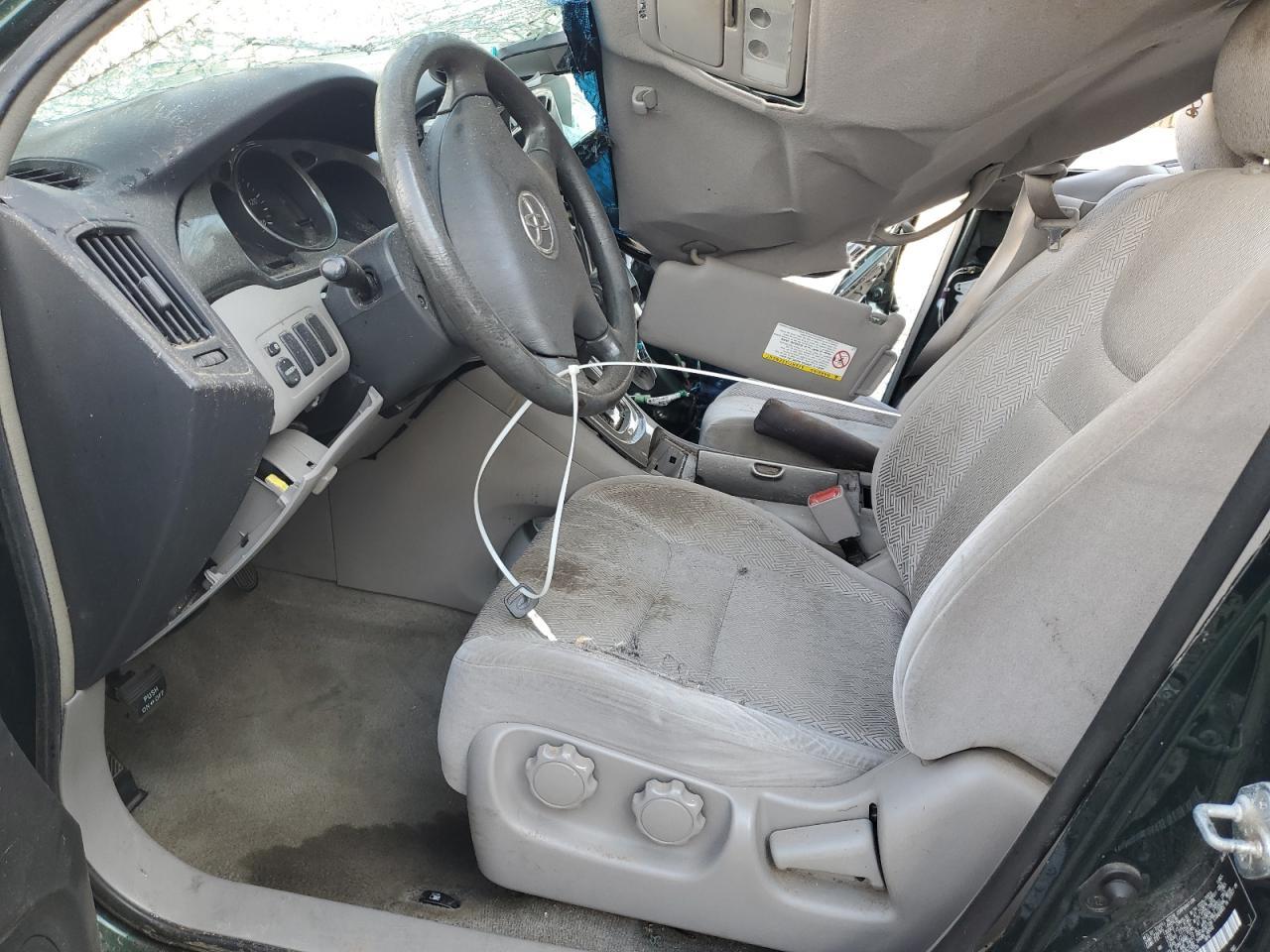 2003 TOYOTA HIGHLANDER