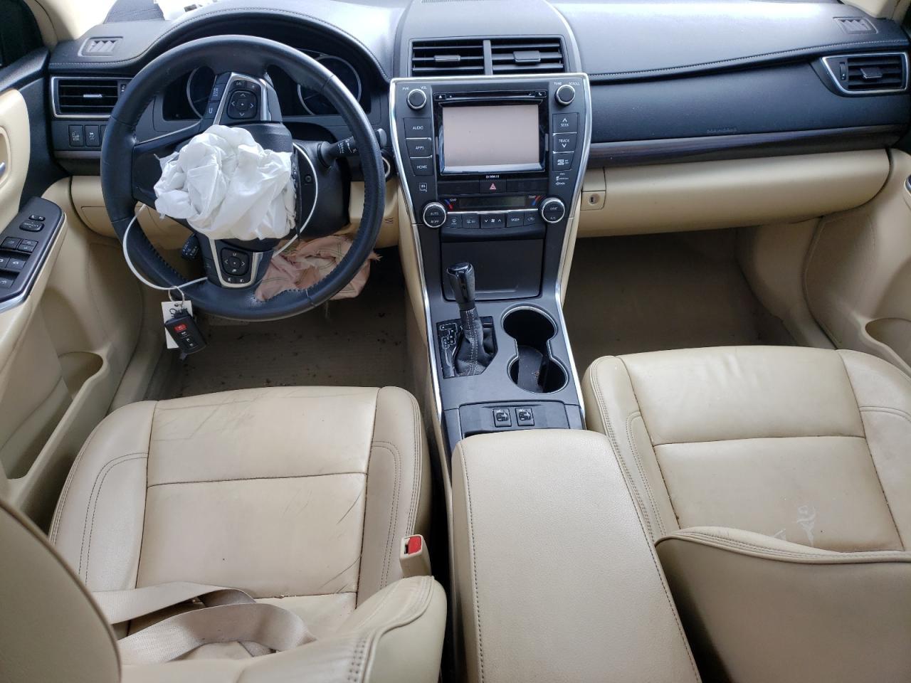 2017 TOYOTA CAMRY