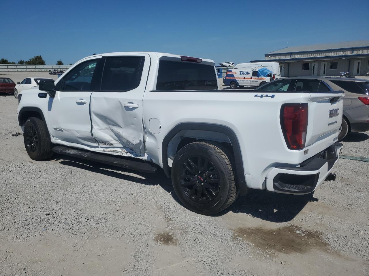 2025 GMC Sierra