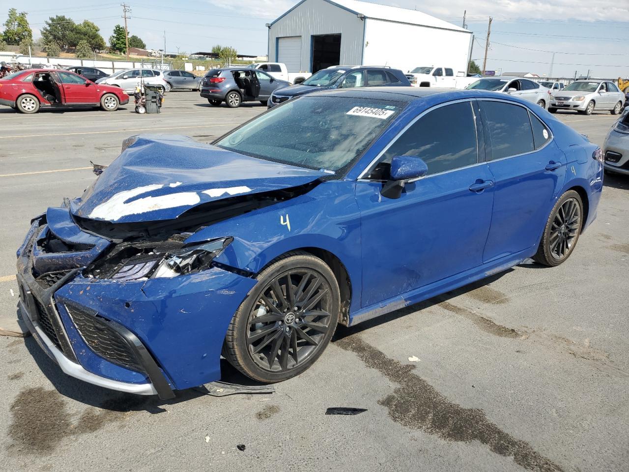 2024 TOYOTA CAMRY