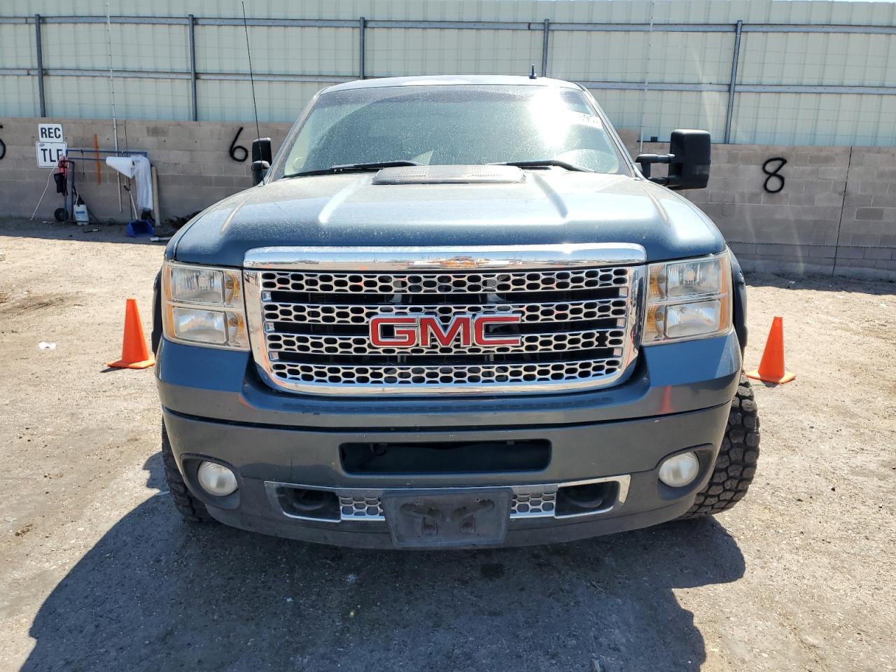 2011 GMC Sierra