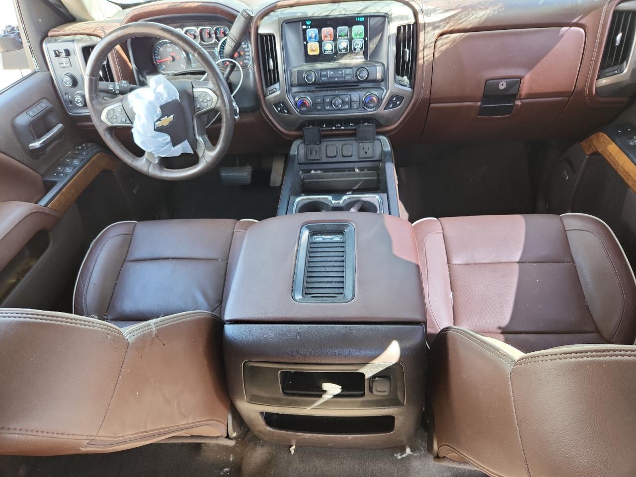 2018 CHEVROLET Silverado