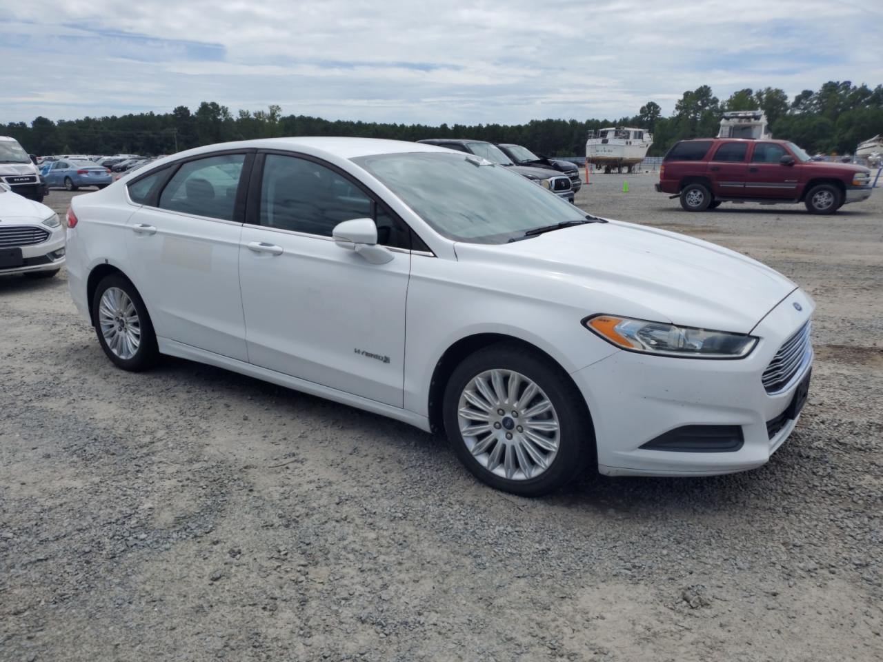 2013 FORD FUSION
