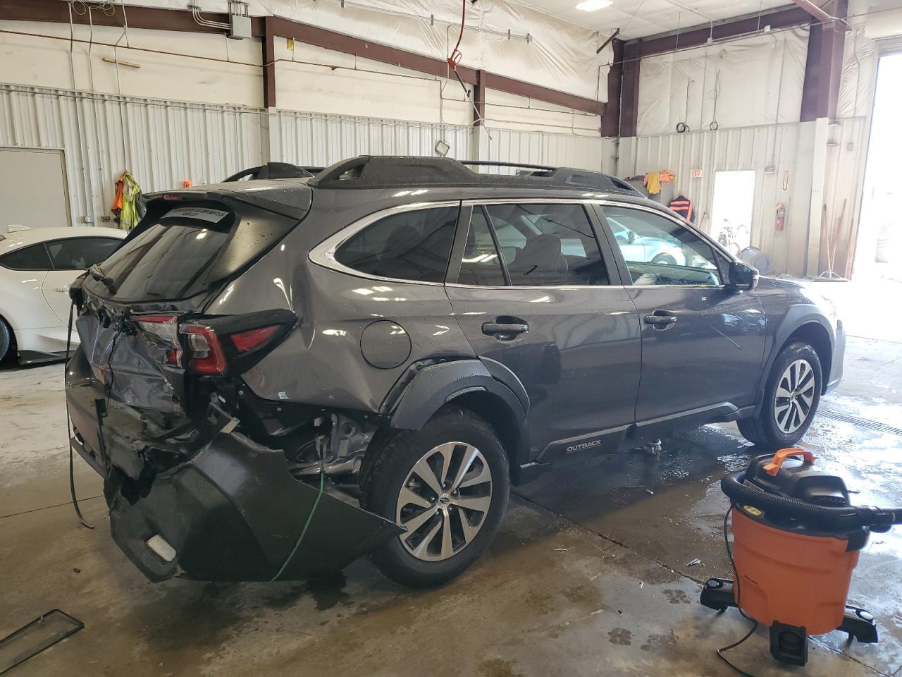 2025 SUBARU Outback