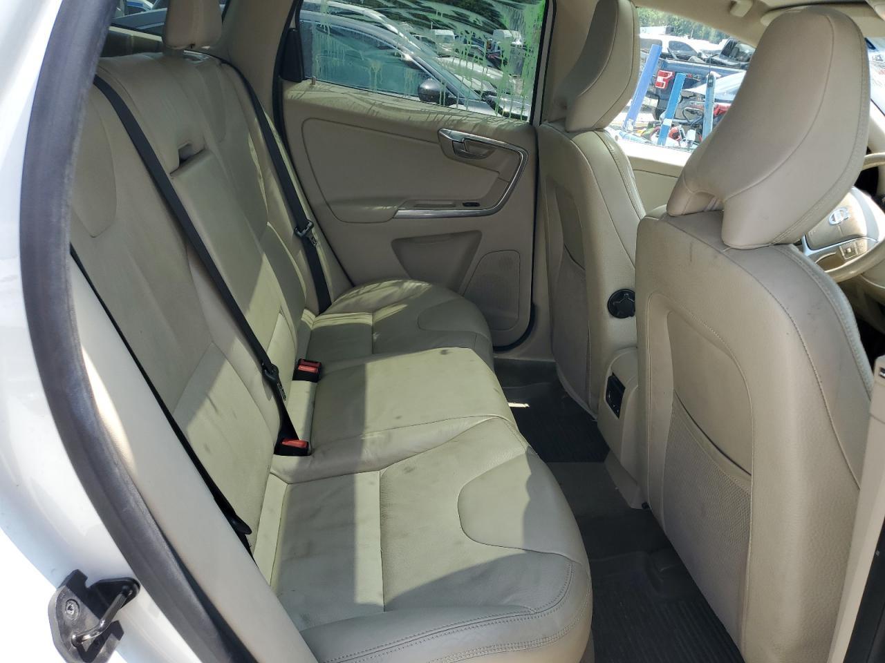 2012 VOLVO XC60
