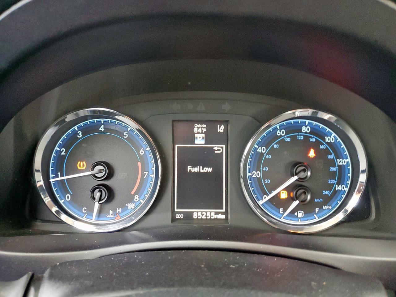 2017 TOYOTA COROLLA