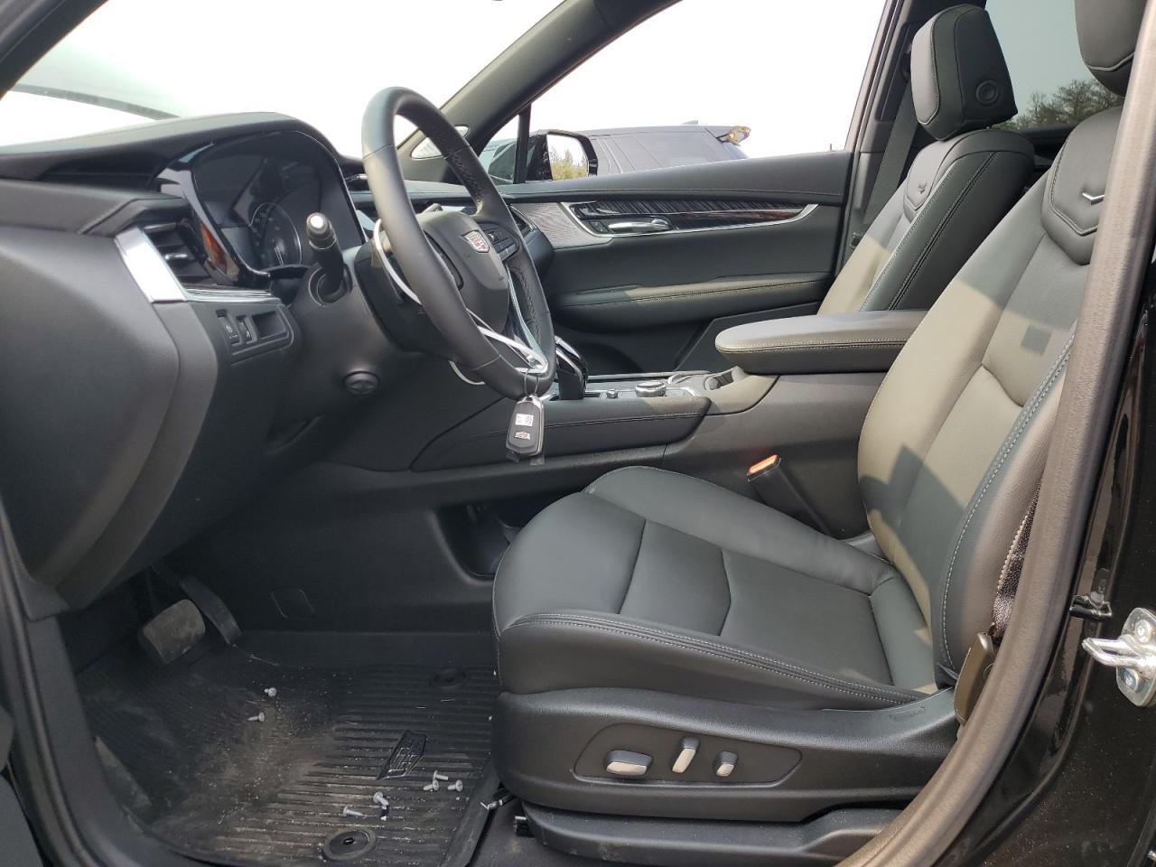 2025 CADILLAC XT6