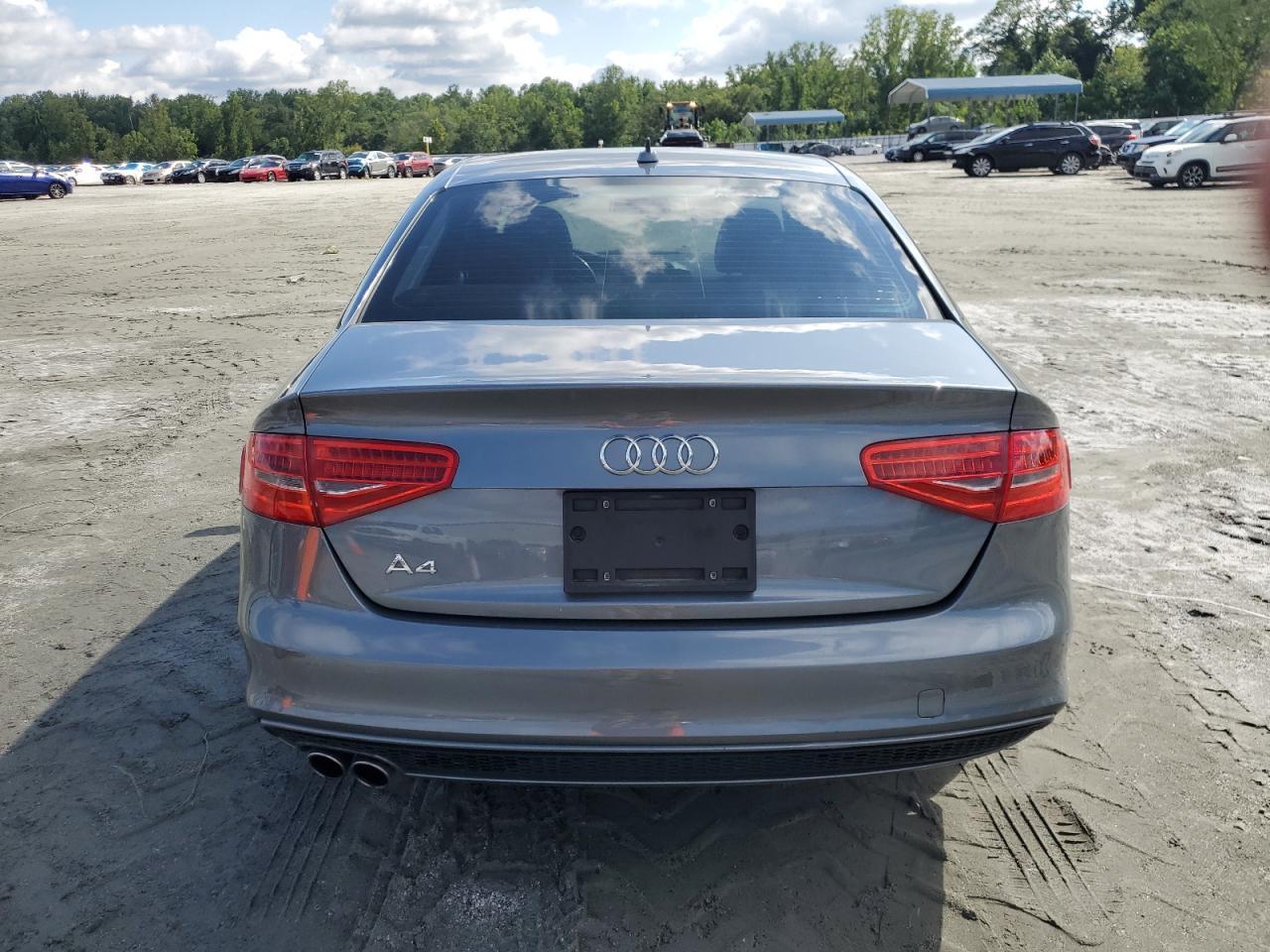 2015 AUDI A4