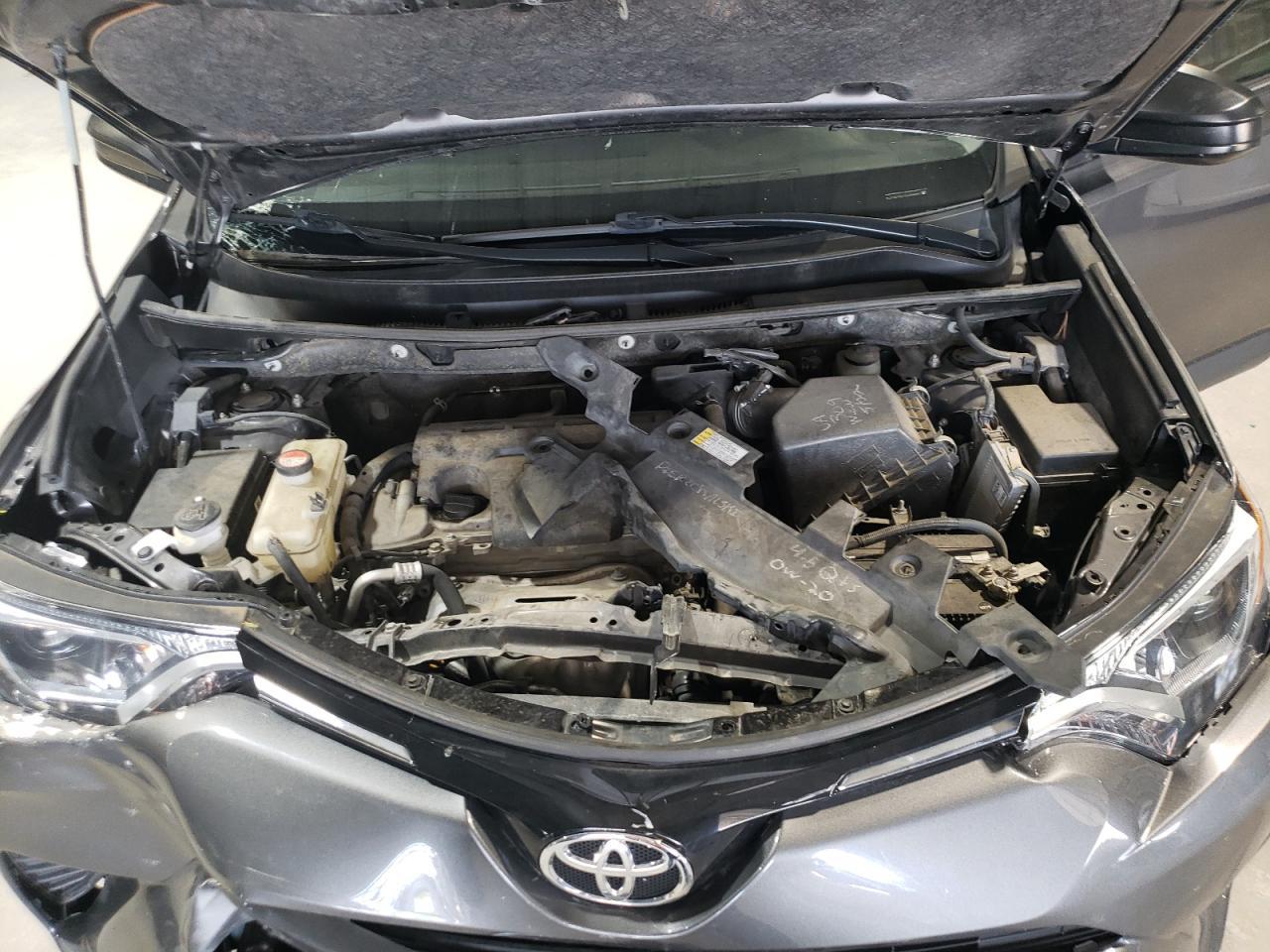 2016 TOYOTA RAV4