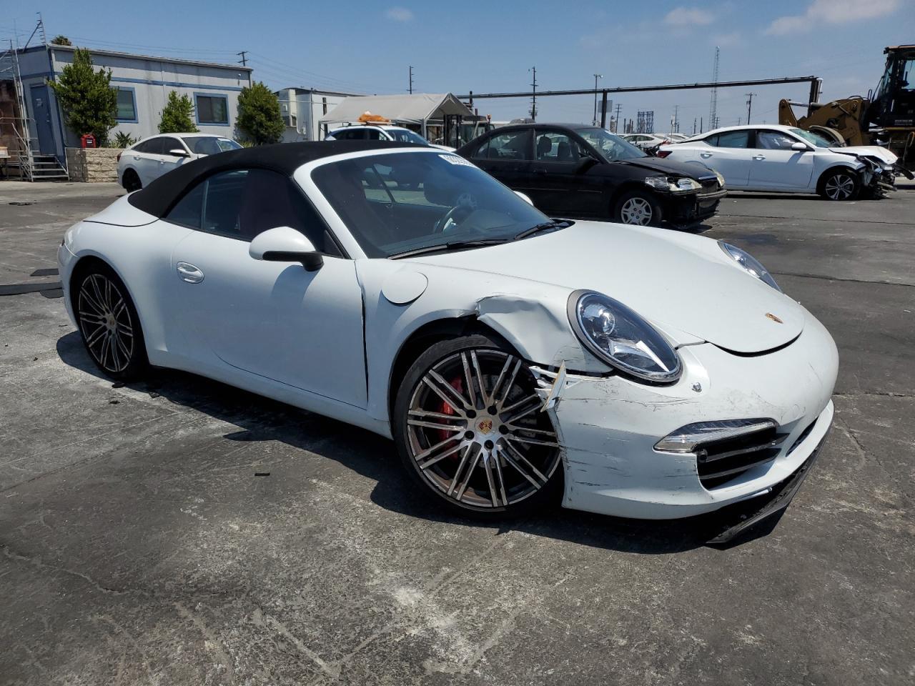 2015 PORSCHE 911