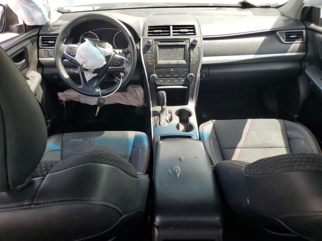 2015 TOYOTA CAMRY