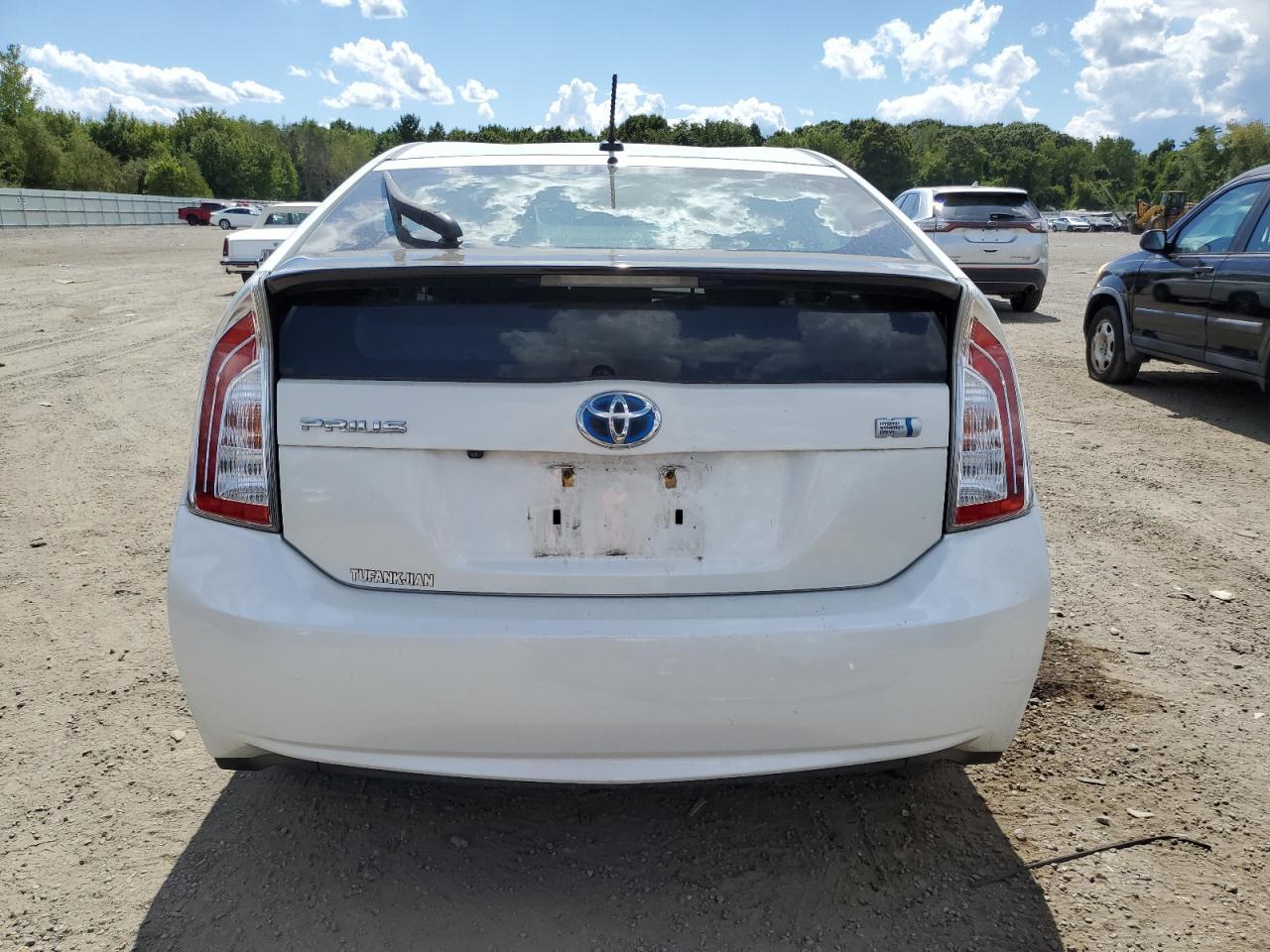 2015 TOYOTA PRIUS