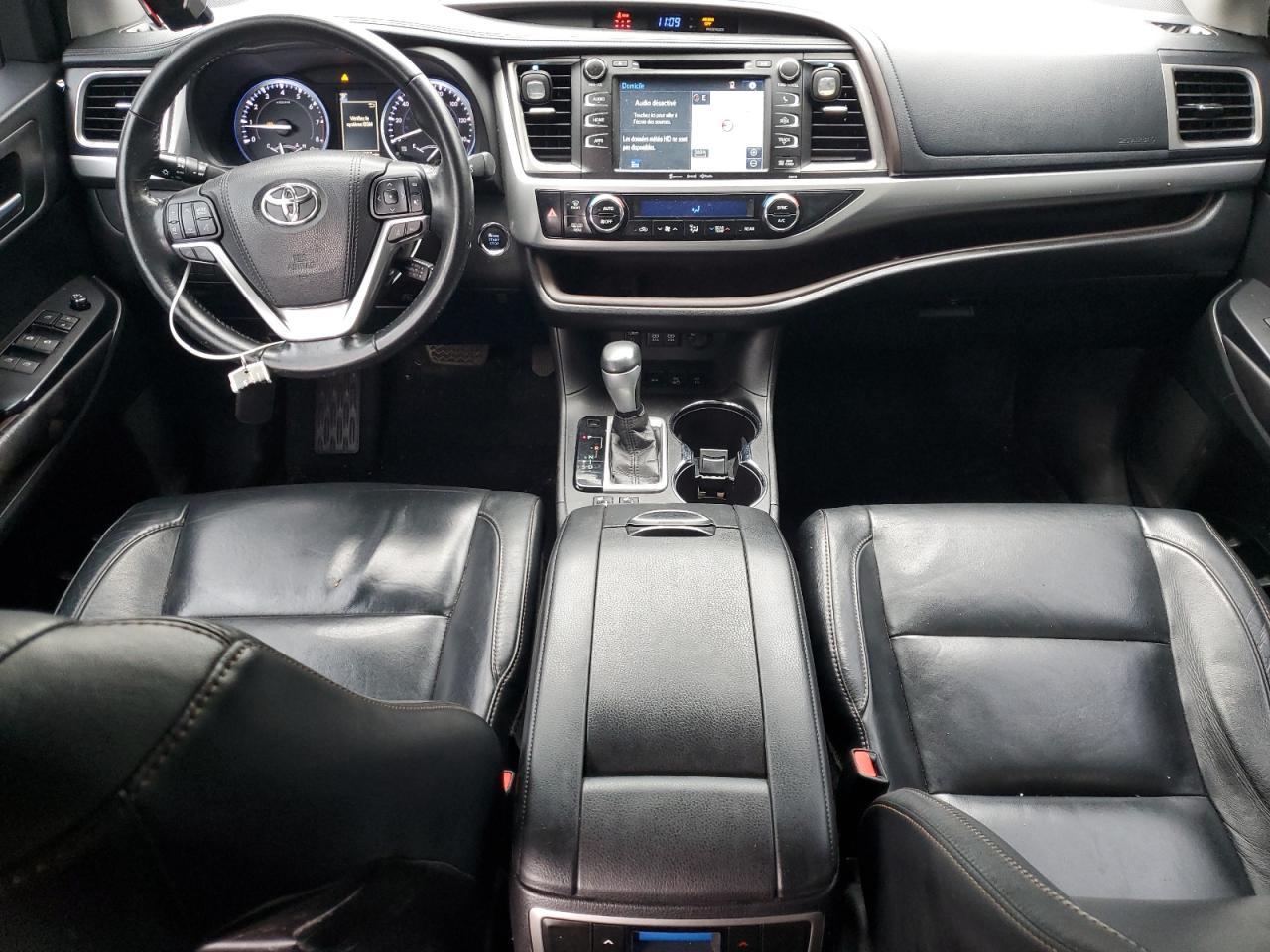 2017 TOYOTA HIGHLANDER