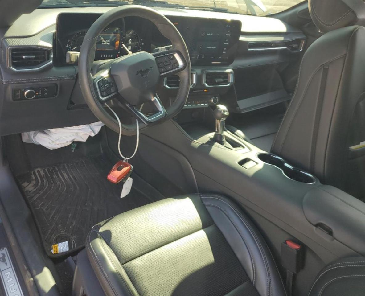 2025 FORD MUSTANG