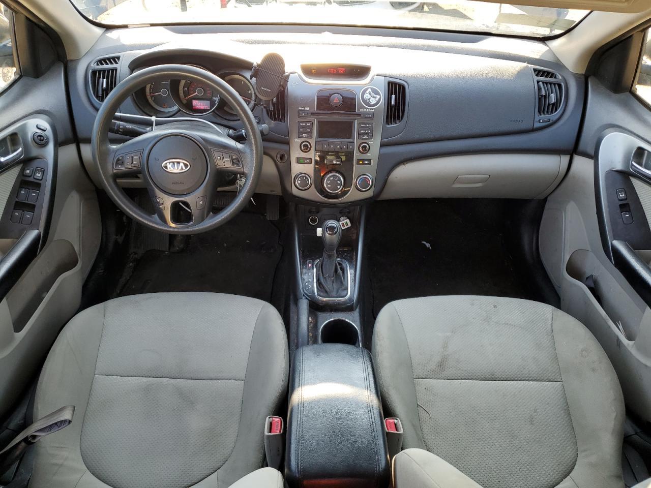 2013 KIA FORTE