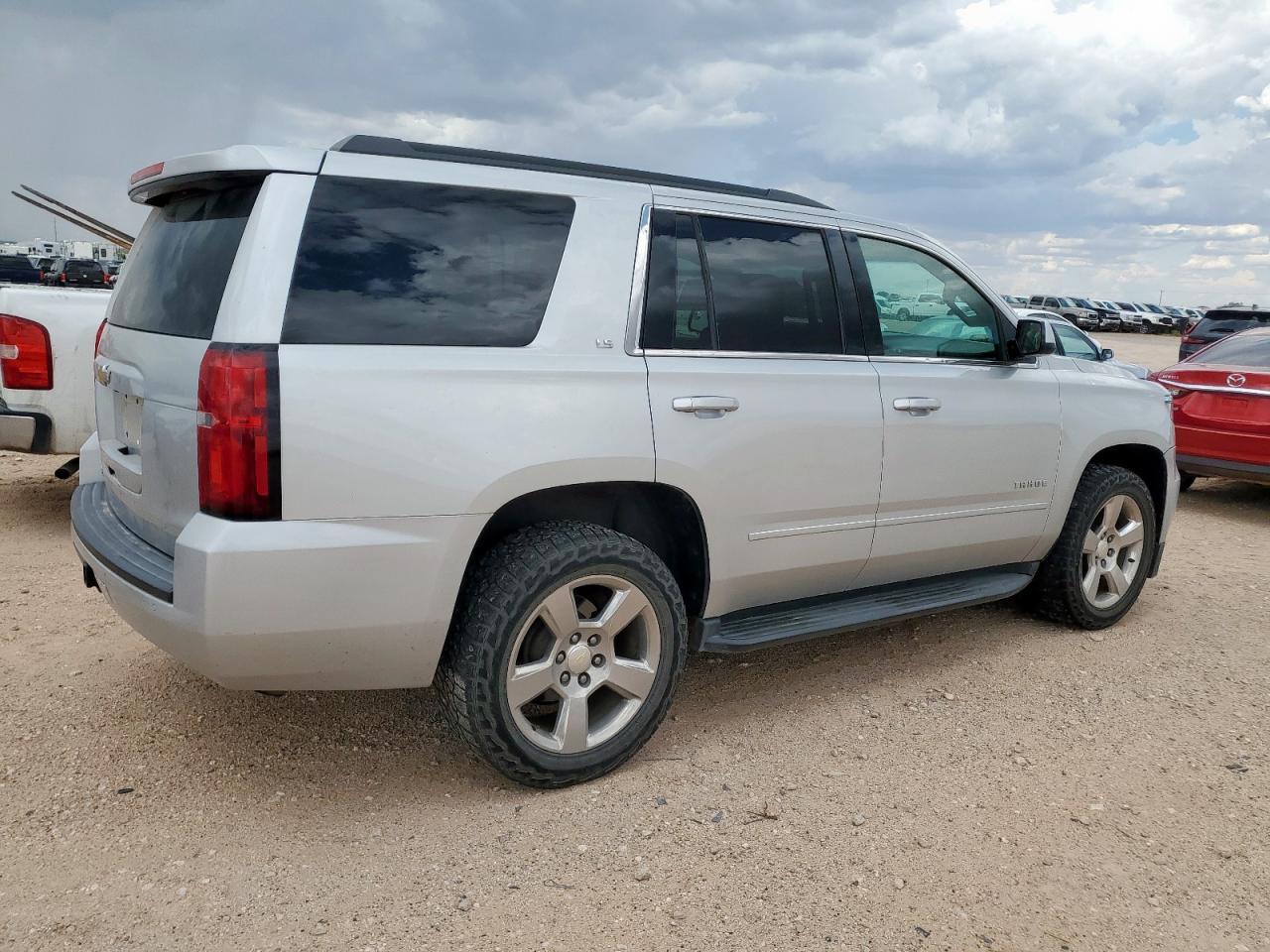 2016 CHEVROLET Tahoe