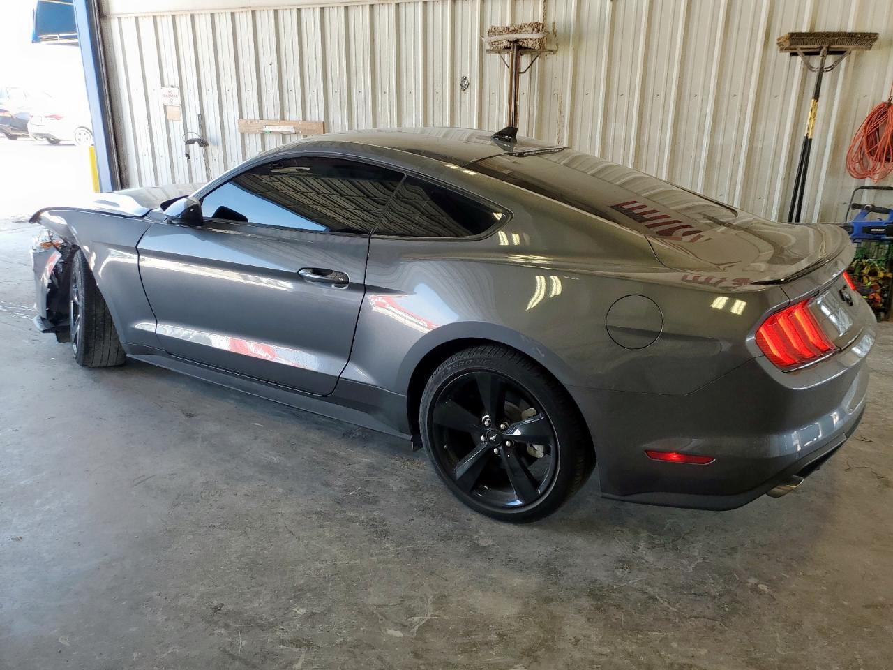 2022 FORD MUSTANG