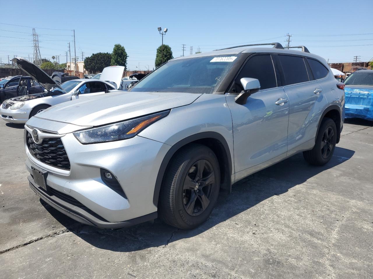 2022 TOYOTA HIGHLANDER