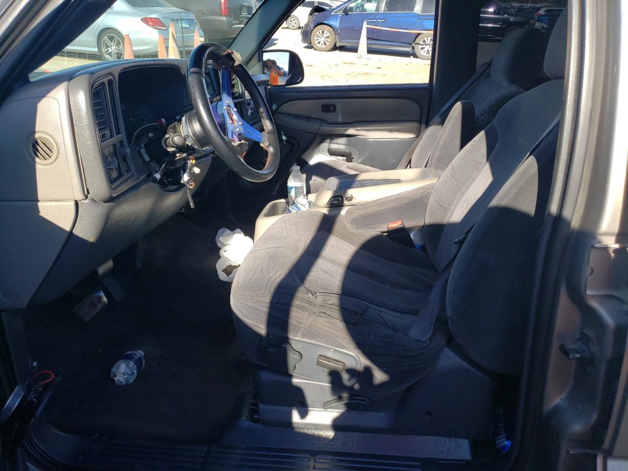 2002 CHEVROLET Tahoe