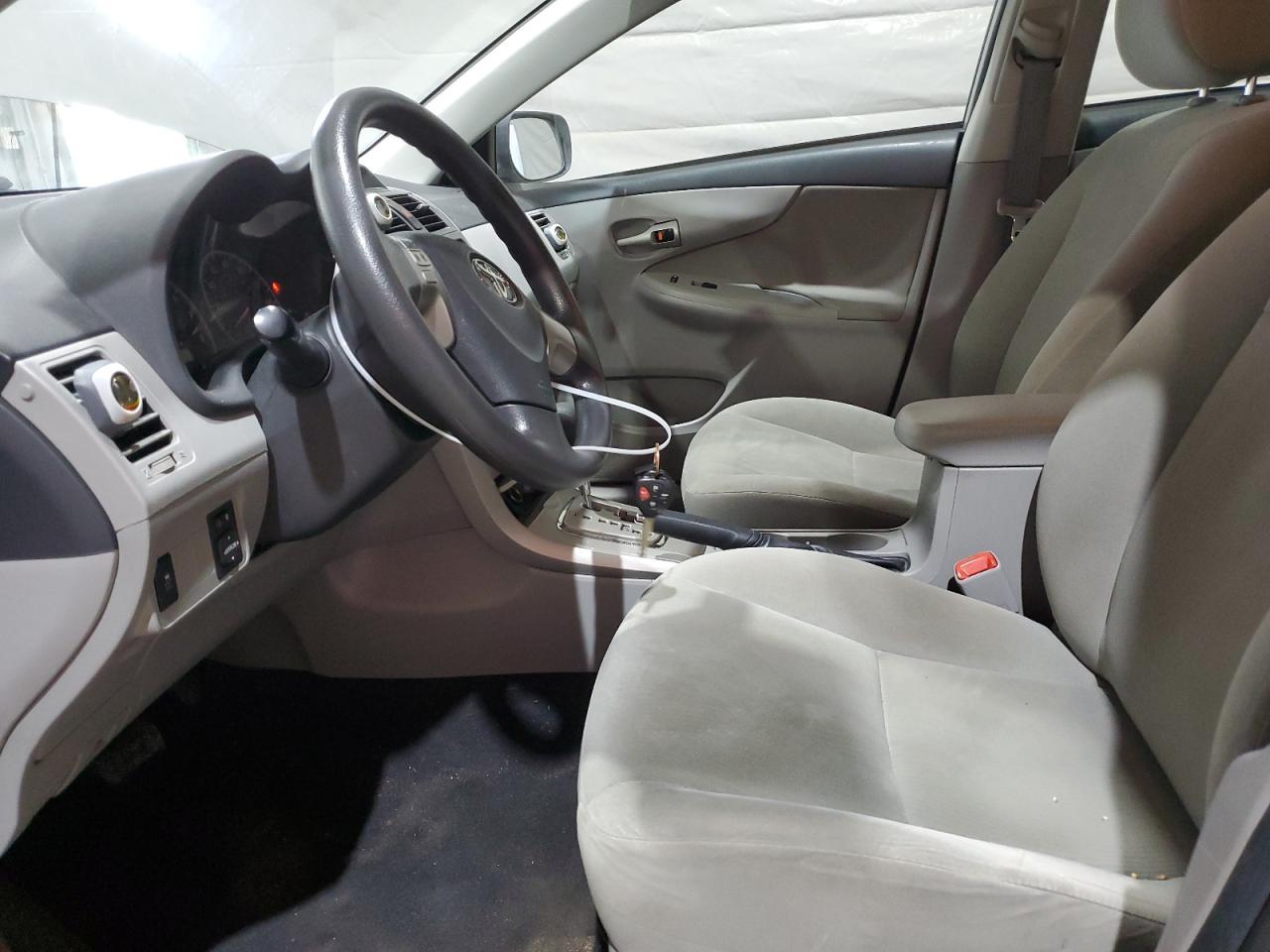 2013 TOYOTA COROLLA