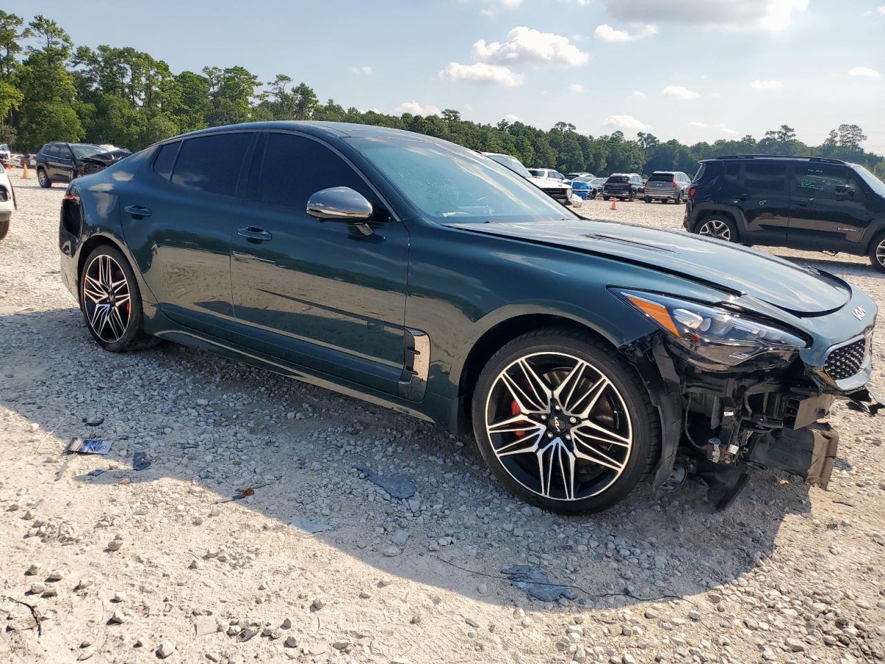 2022 KIA Stinger