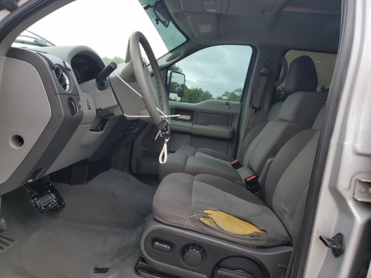 2004 FORD F-150