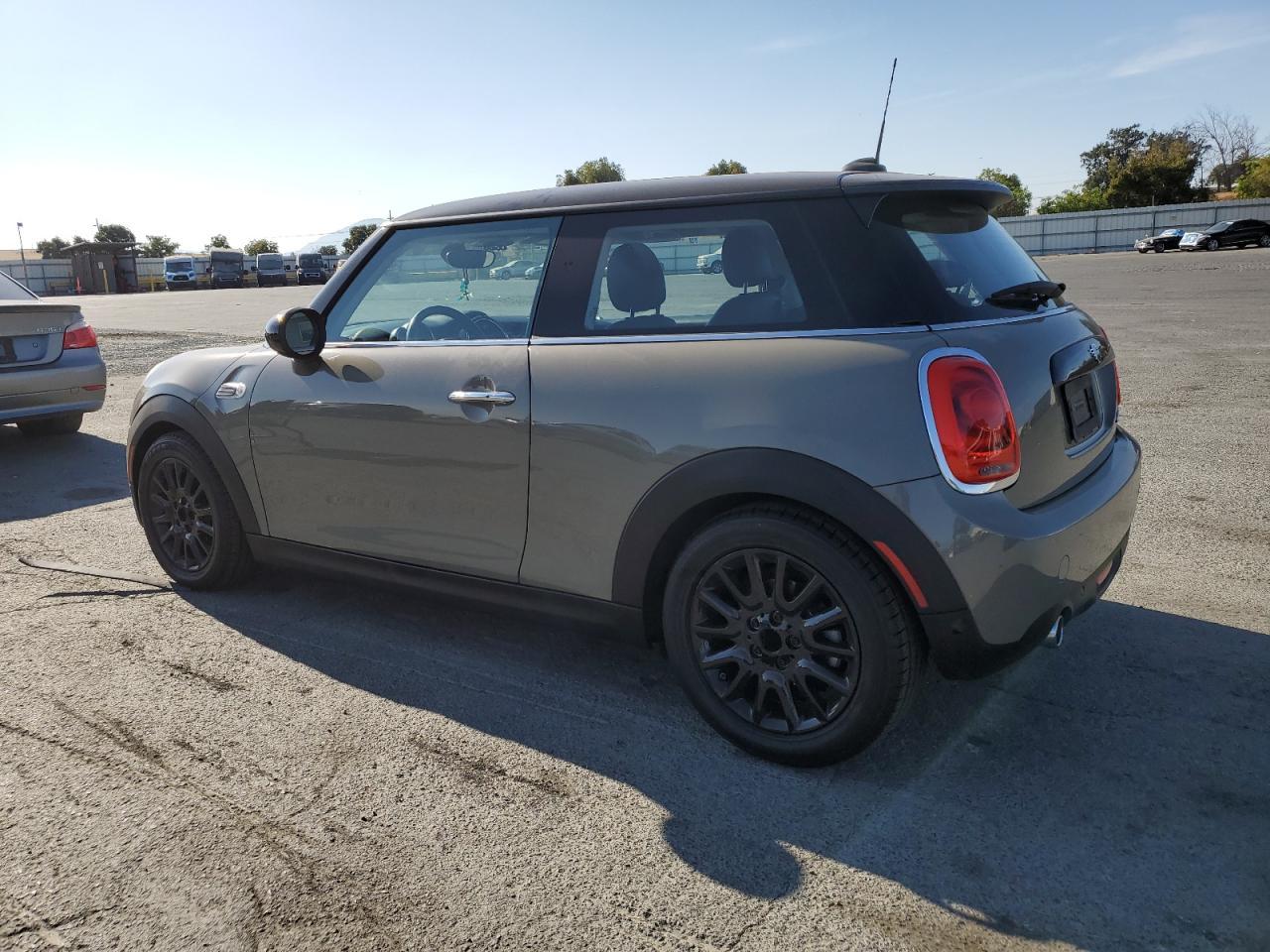 2019 MINI COOPER