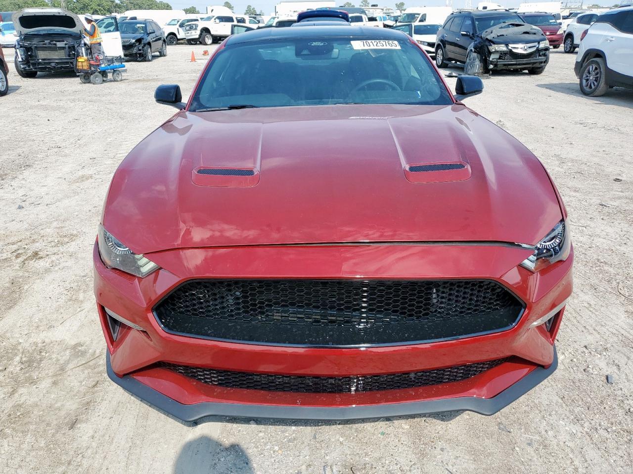 2022 FORD MUSTANG