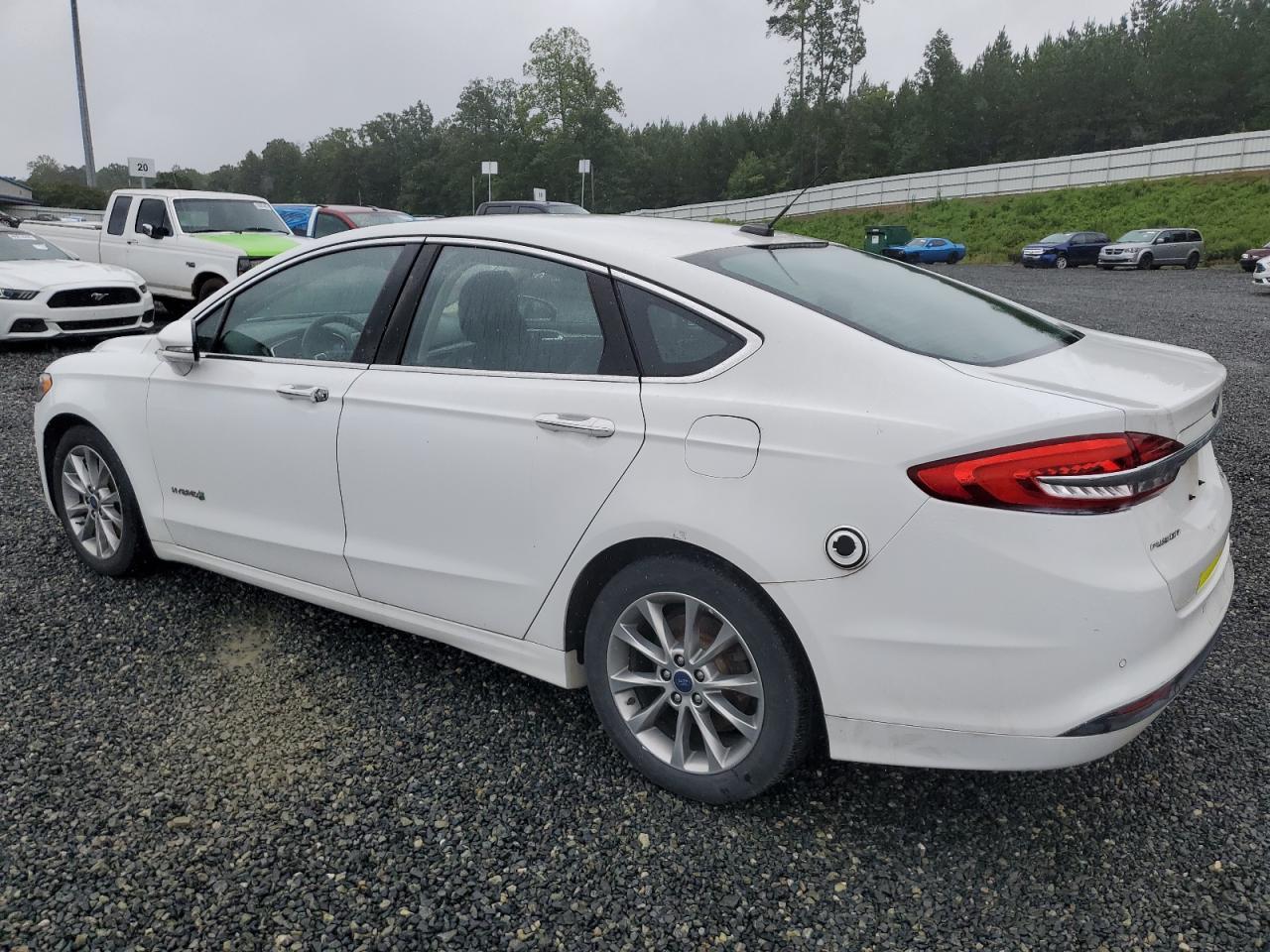 2017 FORD FUSION
