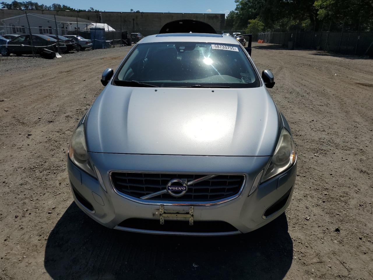 2013 VOLVO S60